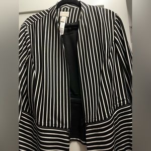 Chicos size 3 blazer